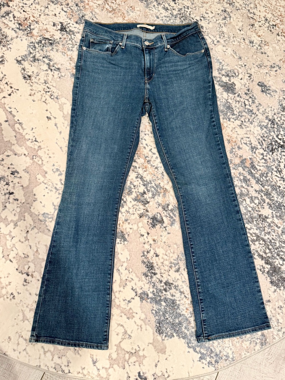Levi’s Classic Bootcut Jeans Size 12 Medium Wash